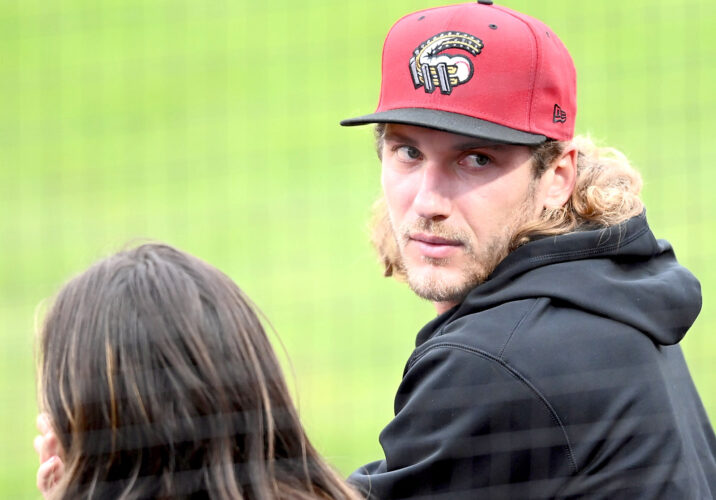 Player movement comes with the territory for Curve